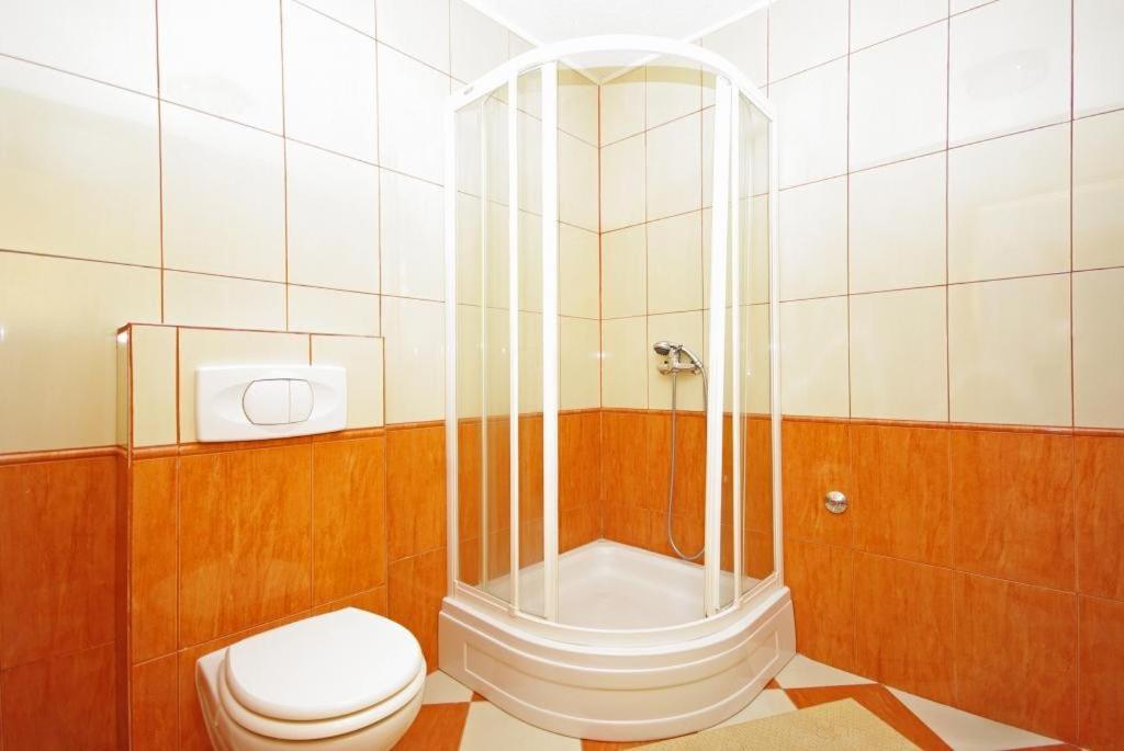 סומרטין Apartments Villa Rose מראה חיצוני תמונה