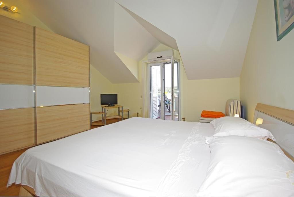 סומרטין Apartments Villa Rose מראה חיצוני תמונה