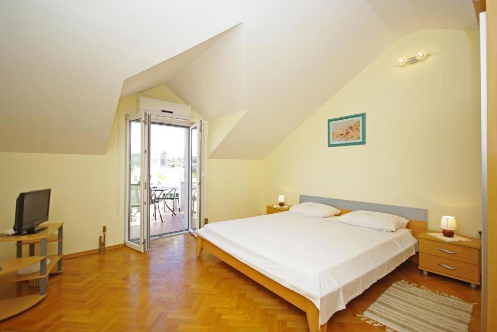 סומרטין Apartments Villa Rose מראה חיצוני תמונה