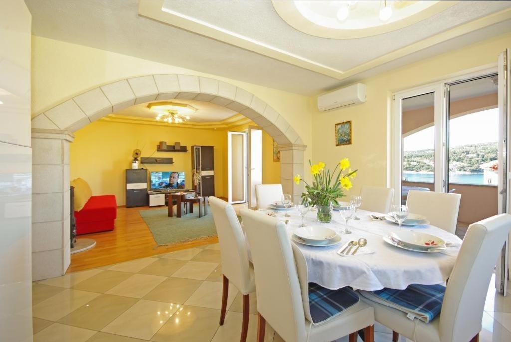 סומרטין Apartments Villa Rose מראה חיצוני תמונה