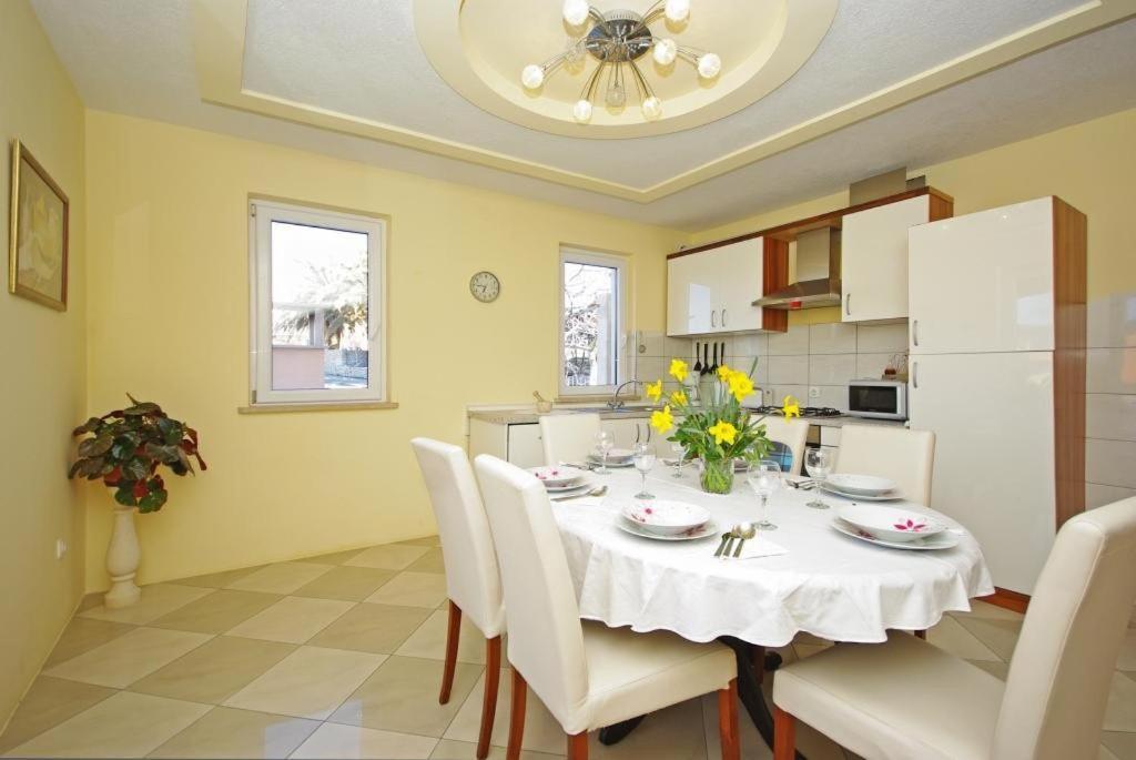 סומרטין Apartments Villa Rose מראה חיצוני תמונה